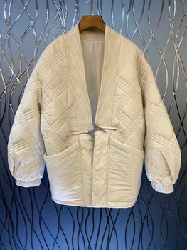 

Autumn / winter 2020 new women's diamond lattice decoration loose and versatile jacket 1009