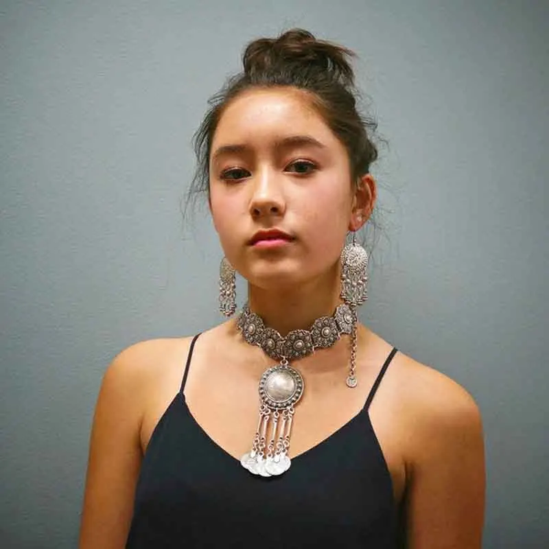 Длинные серьги-подвески с кисточками индийские серьги Jhumka массивное