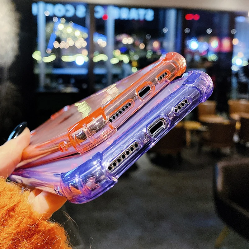 Прозрачный ударопрочный чехол бампер для IPhone 12 11 Pro Max XR Xs однотонный ярких цветов