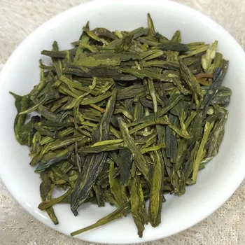 

Chinese Early Spring Fresh Green Tea oolong tea green tea Green Food Organic Fragrance Tea for Weight Loss