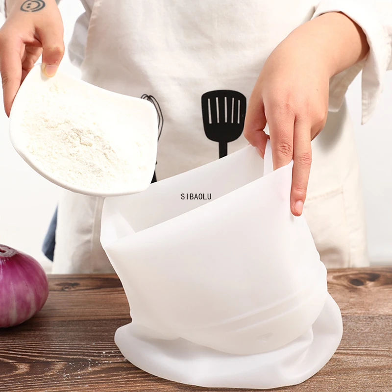 flour mixing bag