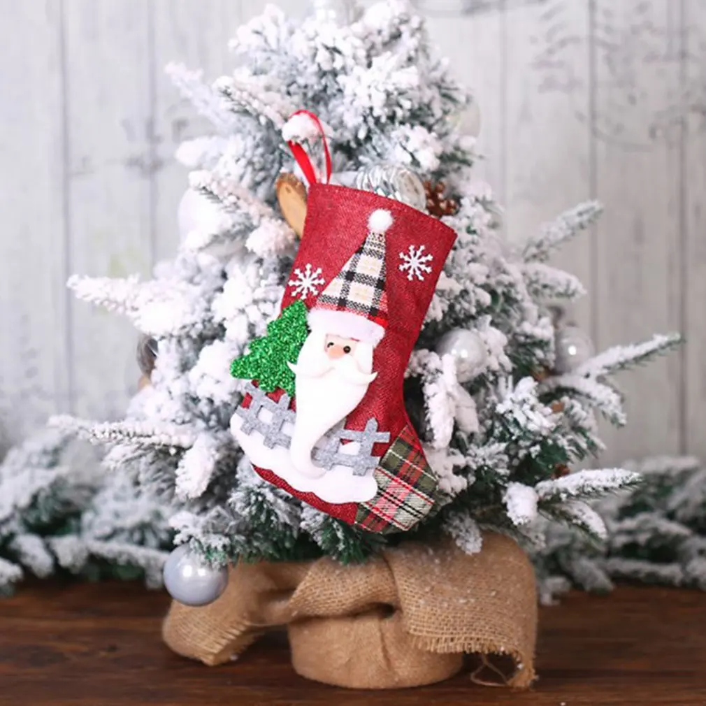 Рождественские украшения, носки Санта-Клауса, клетчатые тканевые куклы, льняные чулки, подвески на елку, рождественские подарочные пакеты