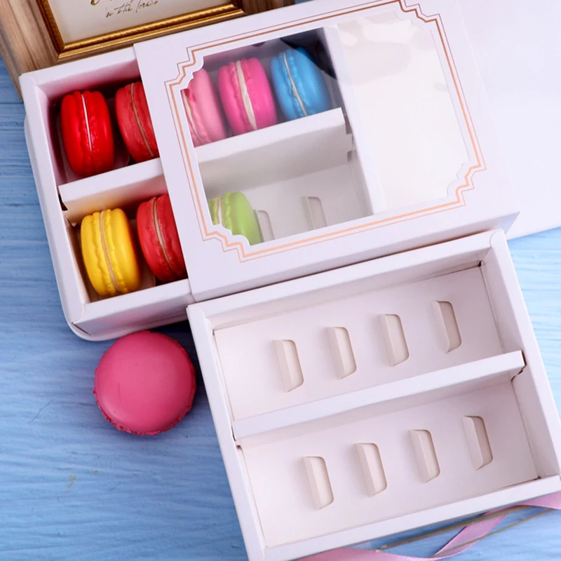 10 grid macaron box