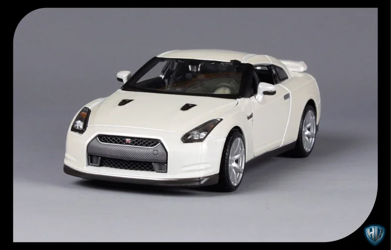 Maisto 1/24 спортивный автомобиль Nissan 2009 GTR Simulatio Коллекционное издание металлическая литая модель автомобиля детские игрушки подарок