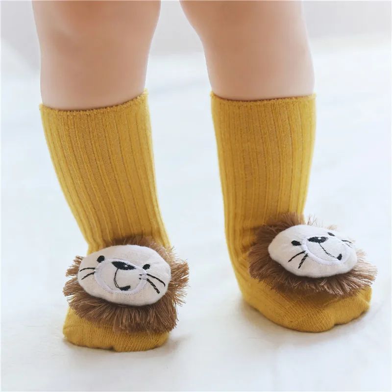 Calcetines de algodón con diseño de León 3D para recién nacidos, antideslizantes, de 0 a 3 años