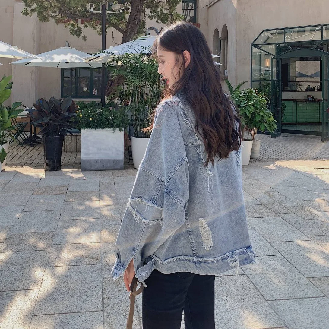 

Photo Shoot INS Scheming Tops Sense of Design Fold-down Collar Loose-Fit Casual BF Wash Old with Holes Denim Jacket Short Jacket