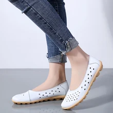 Летние женские лоферы; мягкие кожаные балетки на плоской подошве; мокасины; лоферы; повседневная обувь из натуральной кожи; дышащая обувь с отверстиями; Zapatos