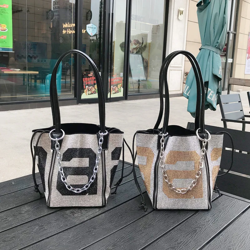 

Fashion Rhinestone Bags Luxury Flashing Rhinestone Bags Portable Vegetable Basket Bag Simple Shoulder Large Capacity Bucket Bags
