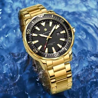 2021 WWOOR New Creative Watches Mens Top Brand Luxury Sports Diver Quartz Gold Watch Men Military Waterproof Luminous Wristwatch