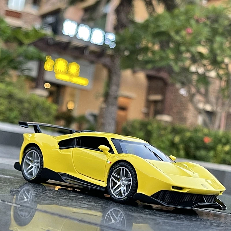 Модель гоночного автомобиля Laferrari P80C из сплава металлическая игрушка модель