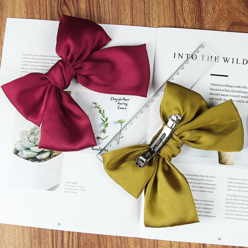 

2020 New Bow knot Hair Clip For Women Children Silk Oversized Bow Tie Hairpins Girls Satin Ribbon Ponytail Clip Hair Accessories