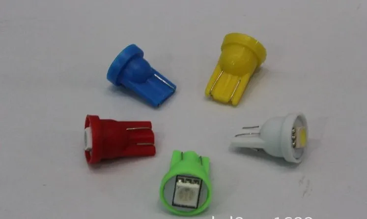 Производители поставляют T10-1SMD-5050 автомобиль широкая лампа подсветки номерного знака Лампа для чтения светодиодный свет