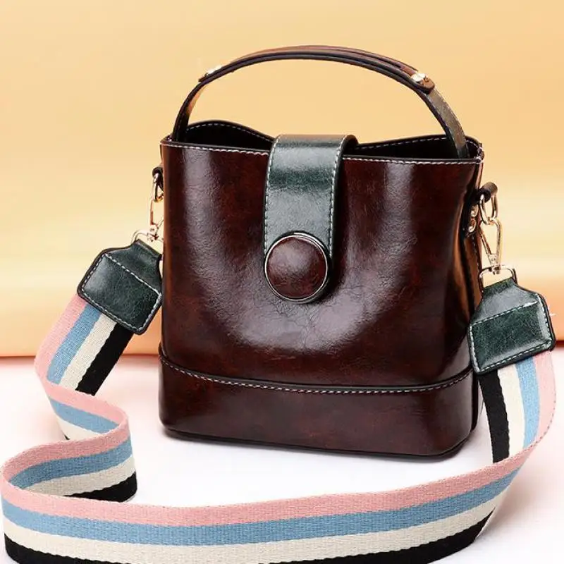 

handbag female 2019 new crossbody bags net red bucket bag simple solid color shoulder bag large capacity leisure messenger bag