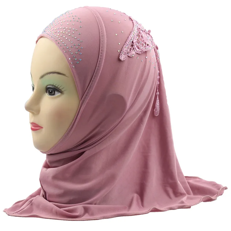 Girls Hijab Kids Muslim Beautiful Embroidery Hijab Islamic Fashion Scarf Shawls Flower Pattern about 45cm - Цвет: Dark Pink