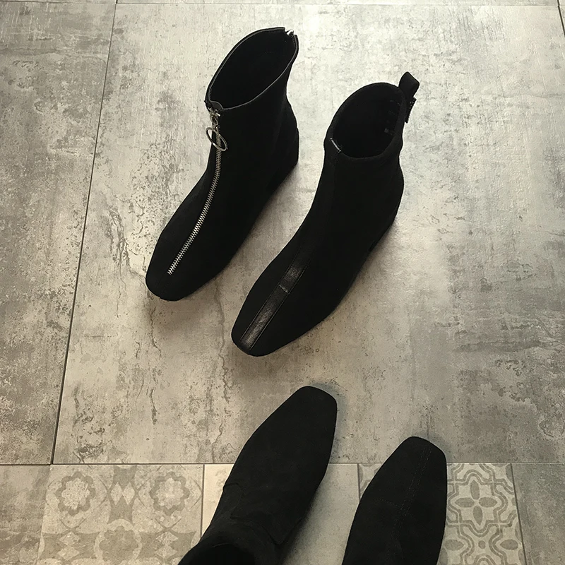 Ботинки «Челси» в 4 стилях; Черные Ботинки martin из флока с острым носком; botas; женские ботинки до середины икры на массивном каблуке; bottes femme; зимние короткие модные ботинки