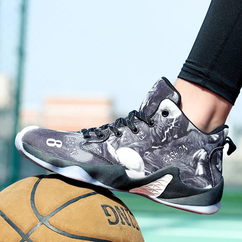 

2019 New Style Couples Mandarin Duck Basketball Shoes Douyin Celebrity Style Sports Combat Boots Light Weight Shock Absorption B