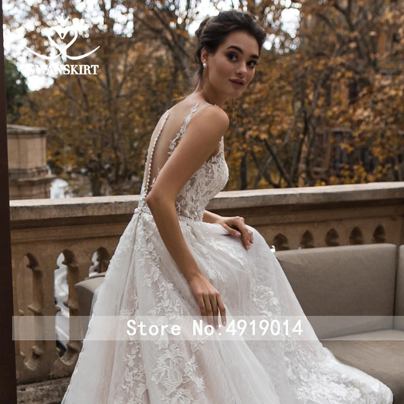 Модное свадебное платье с аппликацией милое ТРАПЕЦИЕВИДНОЕ ПЛАТЬЕ Vestido De Noiva с цветами из тюля со шлейфом Свадебное платье Swanskirt K183
