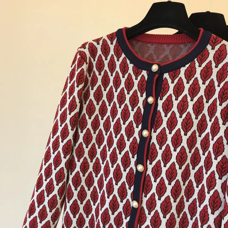 ALPHALMODA/ Зимний вязаный кардиган с круглым вырезом+ платье, Женский жаккардовый костюм из двух предметов с узором в виде листьев и ромбика, повседневный комплект OL
