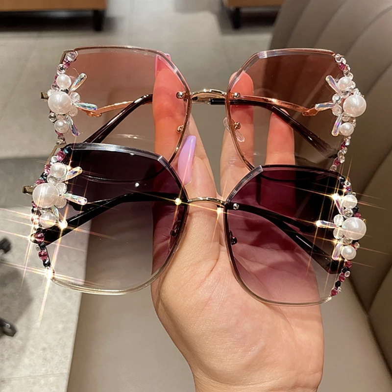 21ファッションブランドのデザインリムレスラインストーンサングラスレディースメンズレトロ切断レンズ勾配サングラス女性uv400 Aliexpress Apparel Accessories