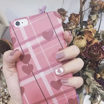 

24pcs fake press on nails Love Heart Wearable Pre Design Short Full Cover Round Head Artificial Art Nails with Glue for girls