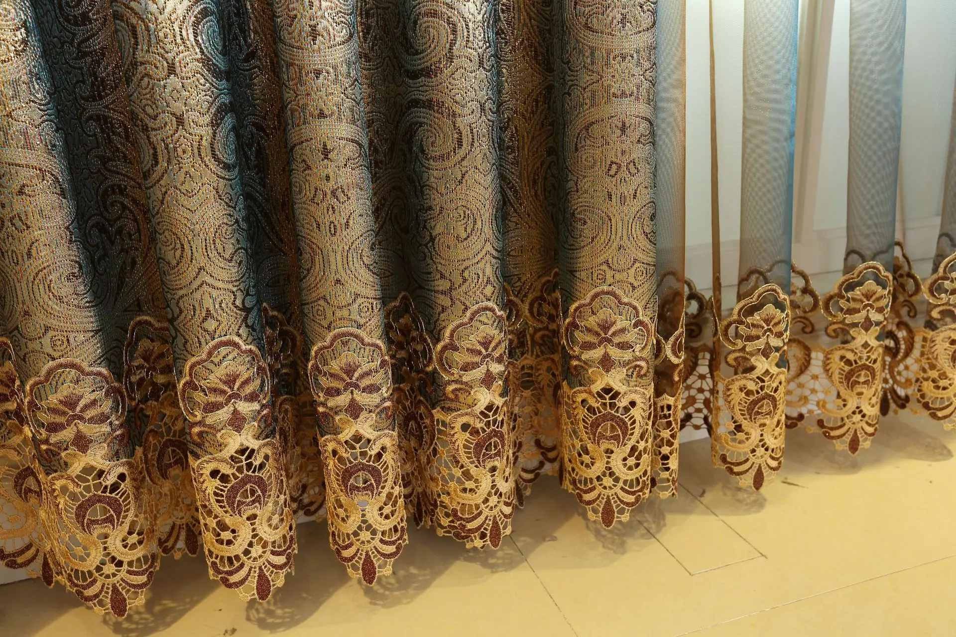 В европейском стиле вода-растворимая вышивка затенение шторы для гостиной столовой спальни