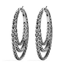 Huitanボヘミア女性フープイヤリングヴィンテージスタイリッシュなエレガントな女性アクセサリートリプル重層ループイヤリング工場卸売(China)