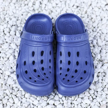 

2020 Men Sandals Crocks LiteRide Hole Shoes Crok Rubber Clogs For Men EVA Unisex Garden Shoes Black Crocse Adulto Cholas Hombre