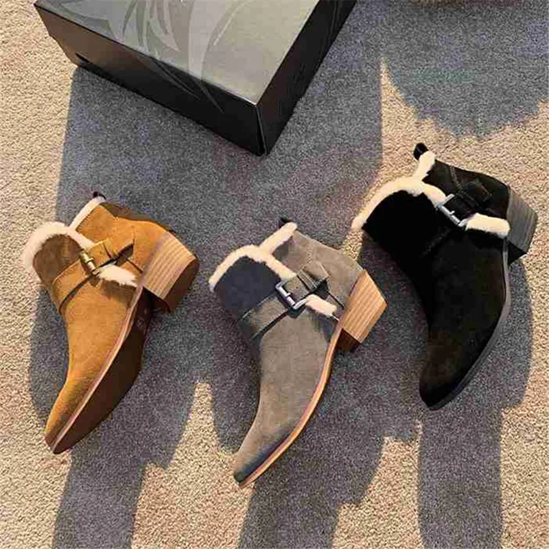 Scarpe donna/женские ботинки; женская обувь из плюша; chaussures femme; Зимние ботильоны с пряжкой; женская обувь с острым носком; Buty Damskie; нубук