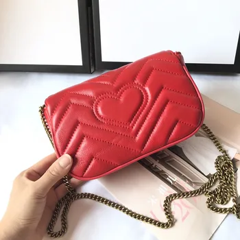 

Women's Luxury Designer Qulited Genuine Leather Shoulder Bag Mini Chain Flap Clutch Purse Handbag Crossbody Bag with Key Chain