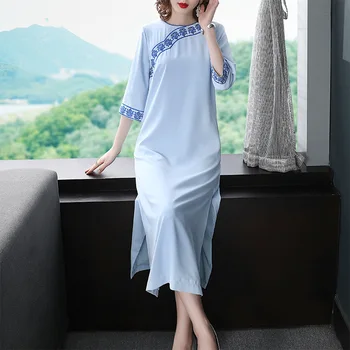 

2020 new spring women embroidery round neck plus size Chinese style long slit dress