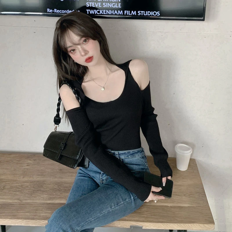 exposed shoulder shirts