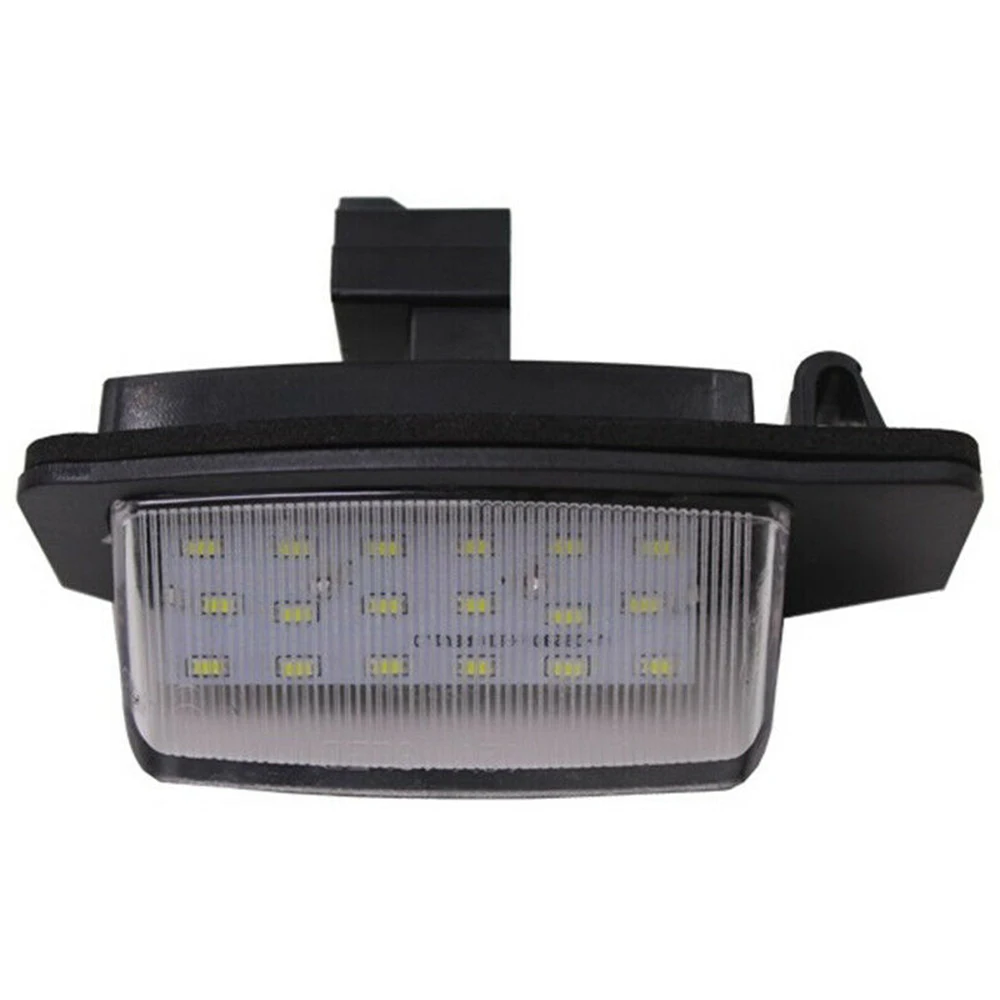 1 пара светодиодный номерного знака светильник лампы 12V 3W Запчасти для Mitsubishi Outlander 2006