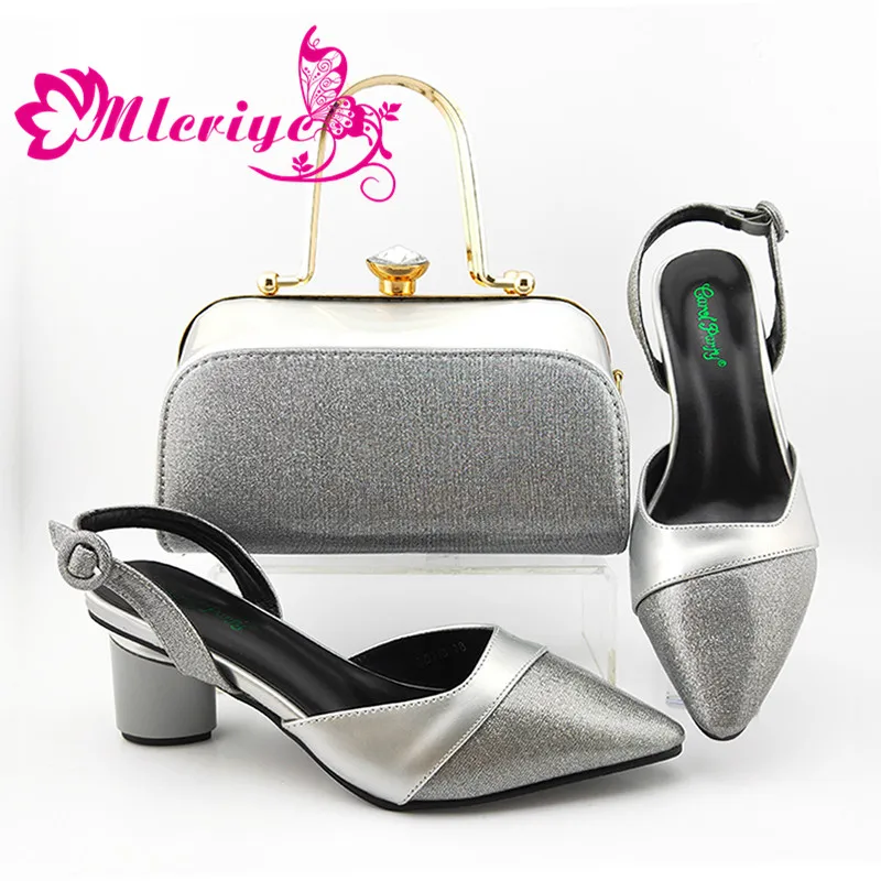 

Latest Silver Color New Design Italian Lady Shoes and Bag to Match High Quality African Women Shoes and Bag Set for Wedding