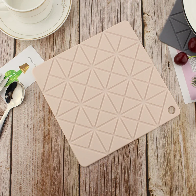 LBER Heat-Resistant Silicone Pad Drink Cup Coaster Anti-Skid Pot Rack Placemat Placemat Kitchen Accessories
