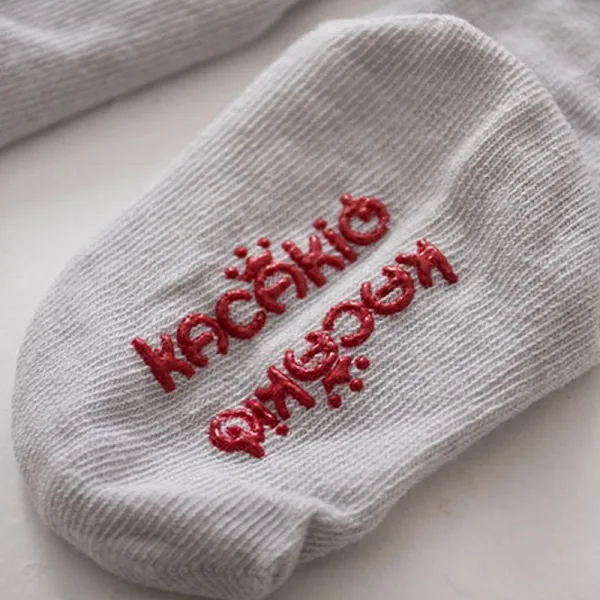 Детские носки из смешанной хлопковой ткани с рисунком кота; Нескользящие мягкие носки для малышей; От 0 до 4 лет