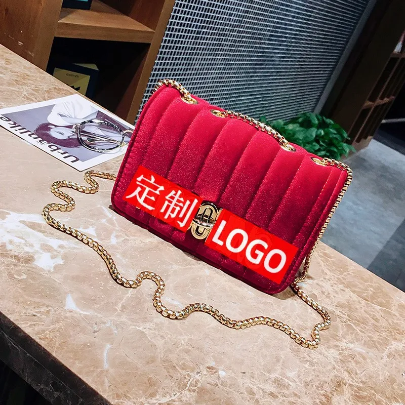 

Velvet Bag Women 2019 Autumn and Winter New Fashion Letter Chain Small Square Bag Joker Temperament Shoulder Messenger Bag
