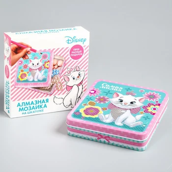 

Casket for decorating rhinestones "the sweetest", cats aristocrat 14x13,6 cm