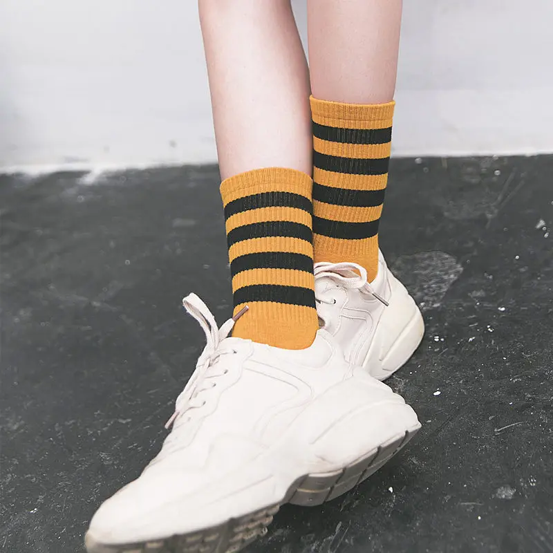 

Striped women's socks Korean street style pure cotton sports socks autumn and winter new skateboarding street dance tide socks