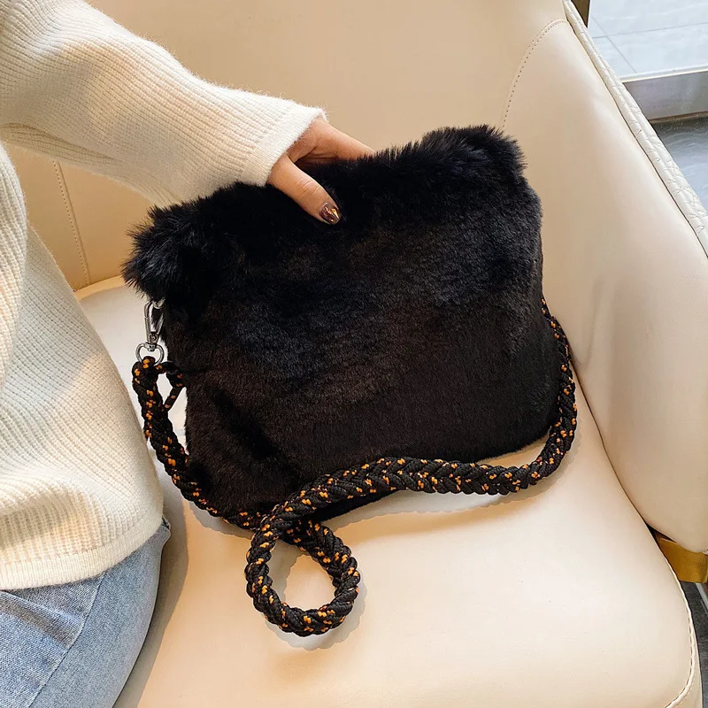 

Winter Fur Shoulder Bag Women Luxury New Square Zipper Crossbody Bags Ladies Soft and Comfortable Handbags