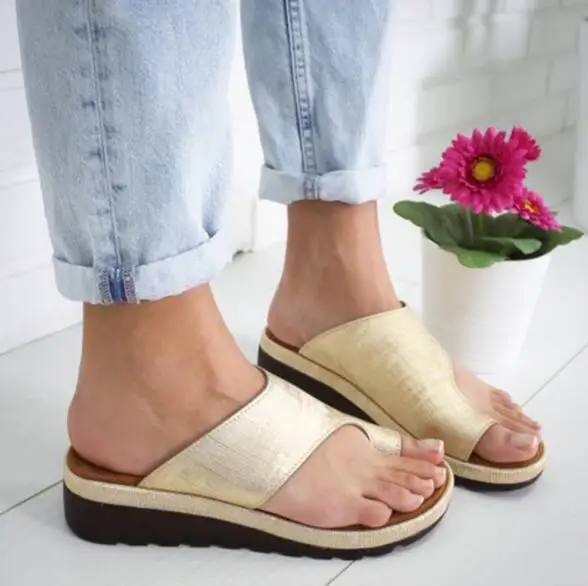 Hot Slippers Women Flat Bottom Toe Chaussures Femme Flip Flops Sandals Women Sandals Outdoor Summer Slippers Women Shoes