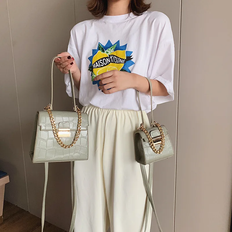

New crocodile bag 2019 new (size) single shoulder slanted ladder bag hand chain small square bag