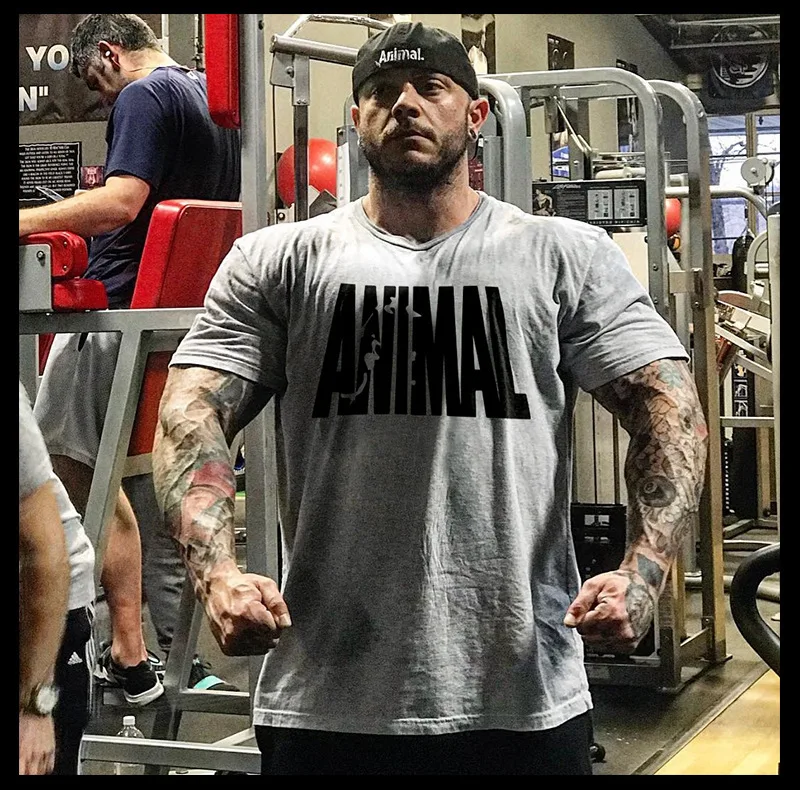 Muscle Dr. Европа и Америка популярный бренд стиль лето свободный крой фитнес вырез лодочкой короткий рукав мужская Спортивная футболка Printin