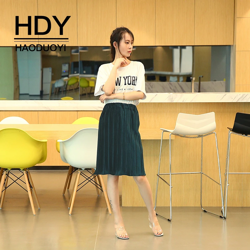 

HDY Haoduoyi Women Solid Casual Super Comfy Pleated High Waist Fashion Loose Ladies Autumn Skirt With Elastic Waist