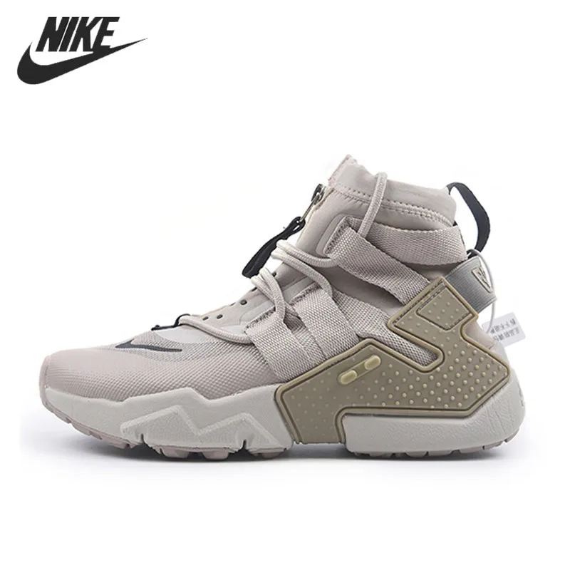 Nike Air Huarache GRIPP QS chaussures 