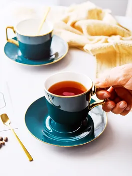 

Luxury Ceramic Tea Cup and Saucer Travel Reusable Coffee Small Tea Cup and Saucer Tasse A Cafe Ceramique Kitchen Supplies OO5BD