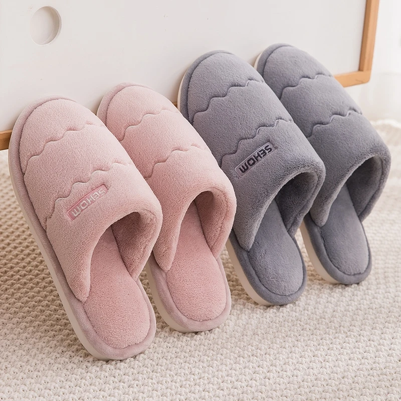 Indoor home slippers Clearance