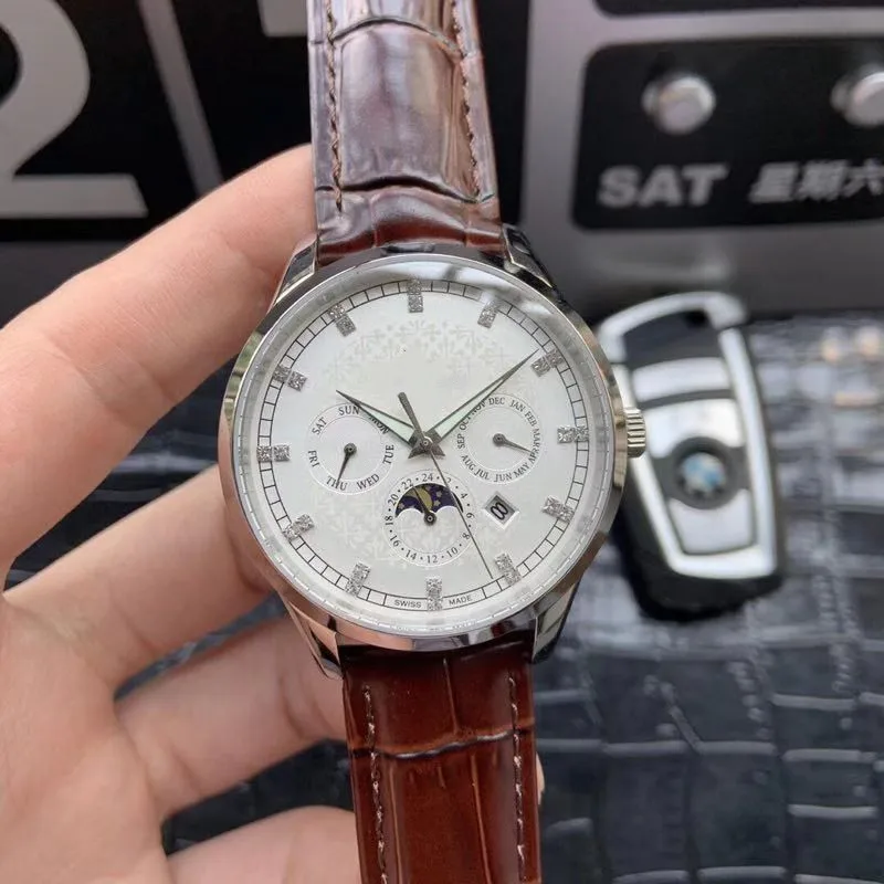 

WG10165 Mens Watches Top Brand Runway Luxury European Design Automatic Mechanical Watch