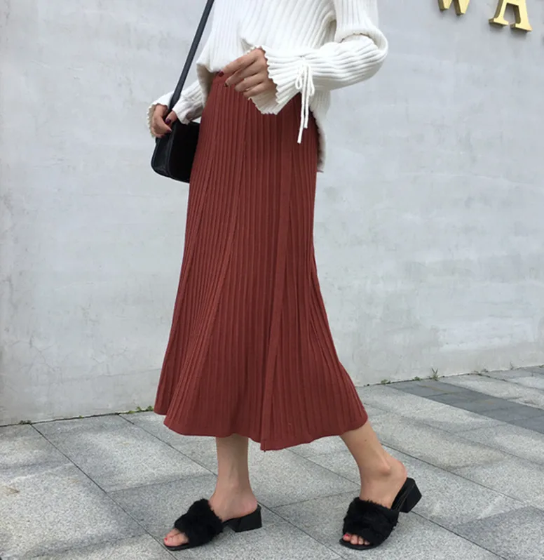 Осенняя Женская трикотажная Однотонная юбка с высокой талией для девочек, длинная юбка трапециевидной формы, Плиссированная Юбка-миди, корейская мода