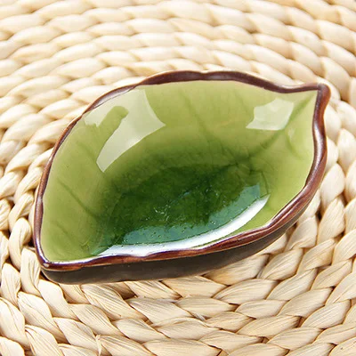 Соусники в китайском стиле, керамическая листовая керамическая посуда, кухонная ресторанная многофункциональная соусница, соусное блюдо - Цвет: Leaves navy green