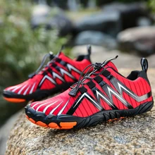 

New Men's Running Fitness Sneakers Large Size Outdoor Men's and Women's Multifunctional Sneakers Running Sneakers